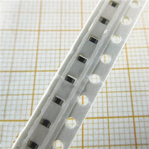 BLM18PG121SN1 SMD Ferrite Beads On-Board Plug-In DC EMI Suppression Filters