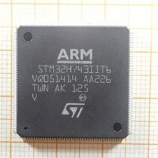 STM32H743IIT6 IC Integrated Circuits 32 Bit MCU Single Core -40°C ~ 85°C